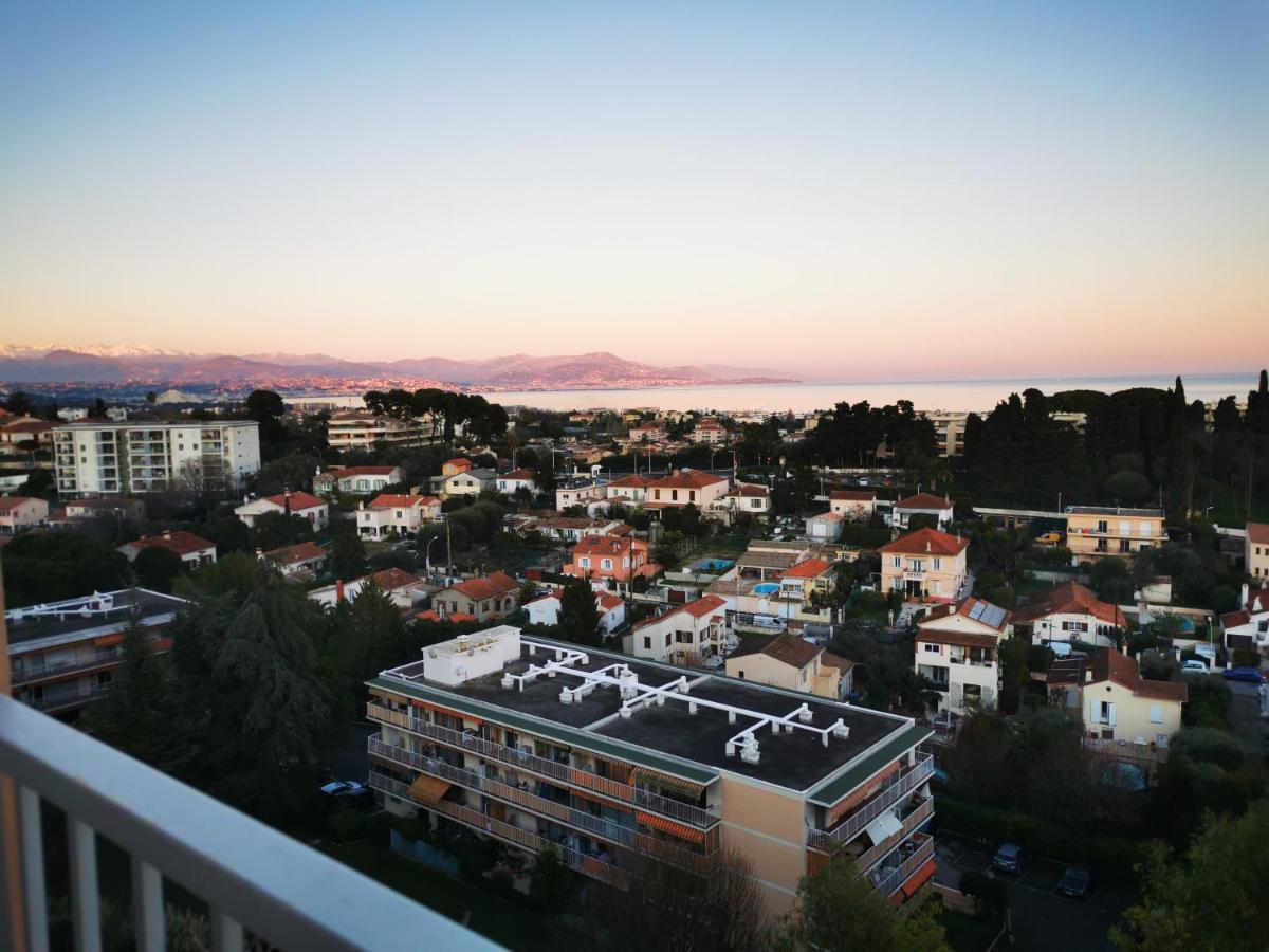 Superbe 3P 57M2 Antibes Parking Prive Apartment Luaran gambar