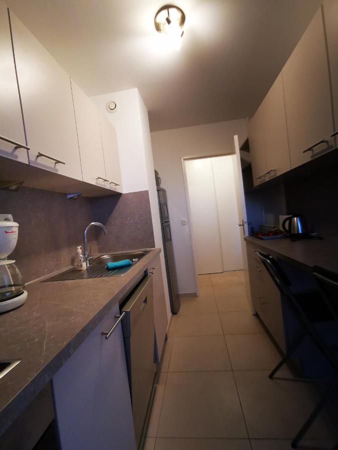 Superbe 3P 57M2 Antibes Parking Prive Apartment Luaran gambar